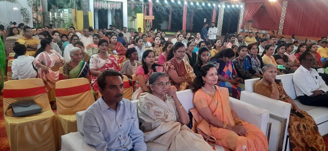 Parents listening during the Smart Parent Smart Child workshop